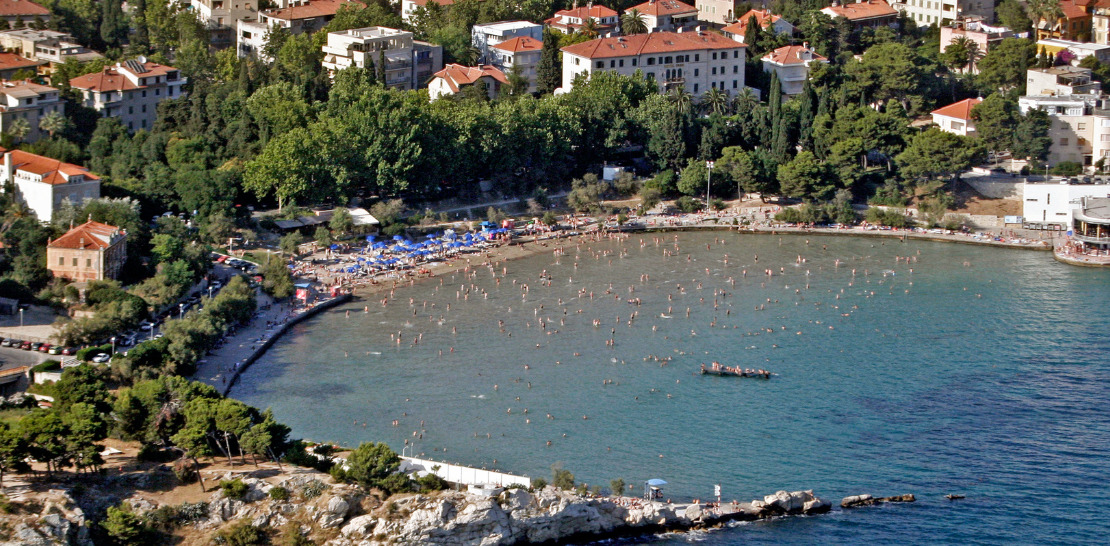 Bacvice Beach, Split, Croatia_The Villa Agency Blog _ Holiday Villas in Split, Croatia